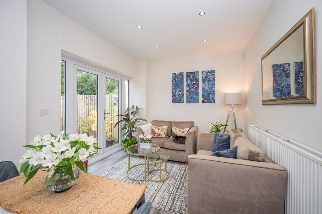 Kitchen / Dining / Family Room- click for photo gallery